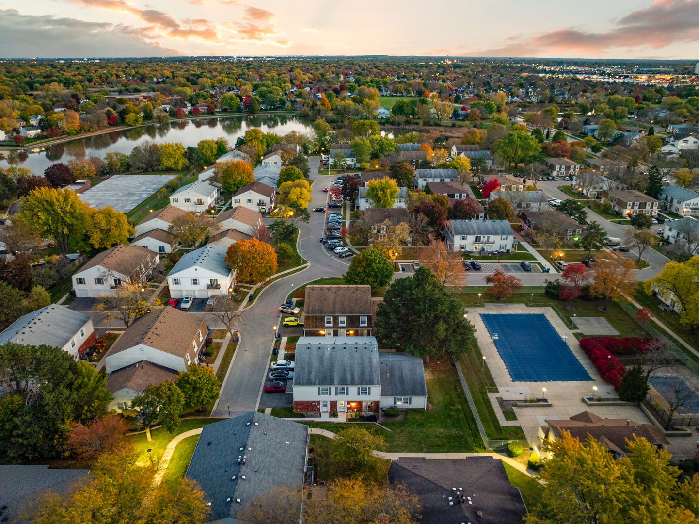 602 Bryn Mawr Court #602, Schaumburg, IL 60194