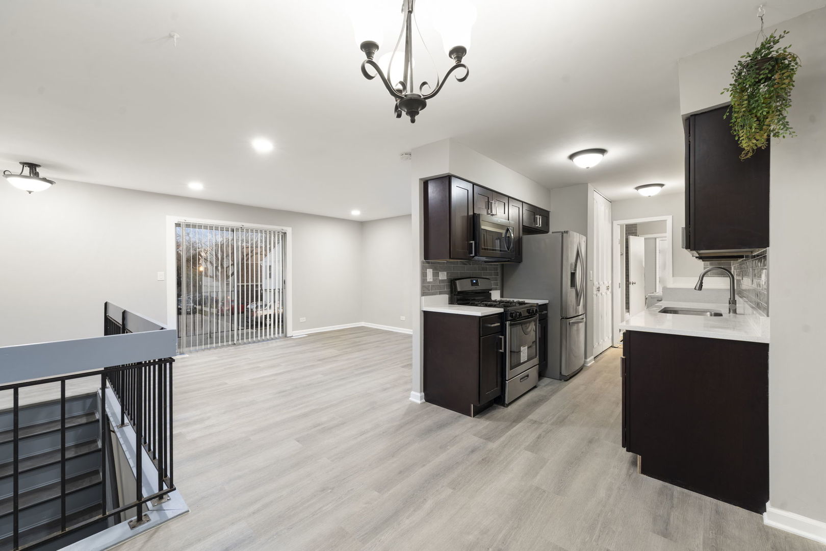 602 Bryn Mawr Court #602, Schaumburg, IL 60194