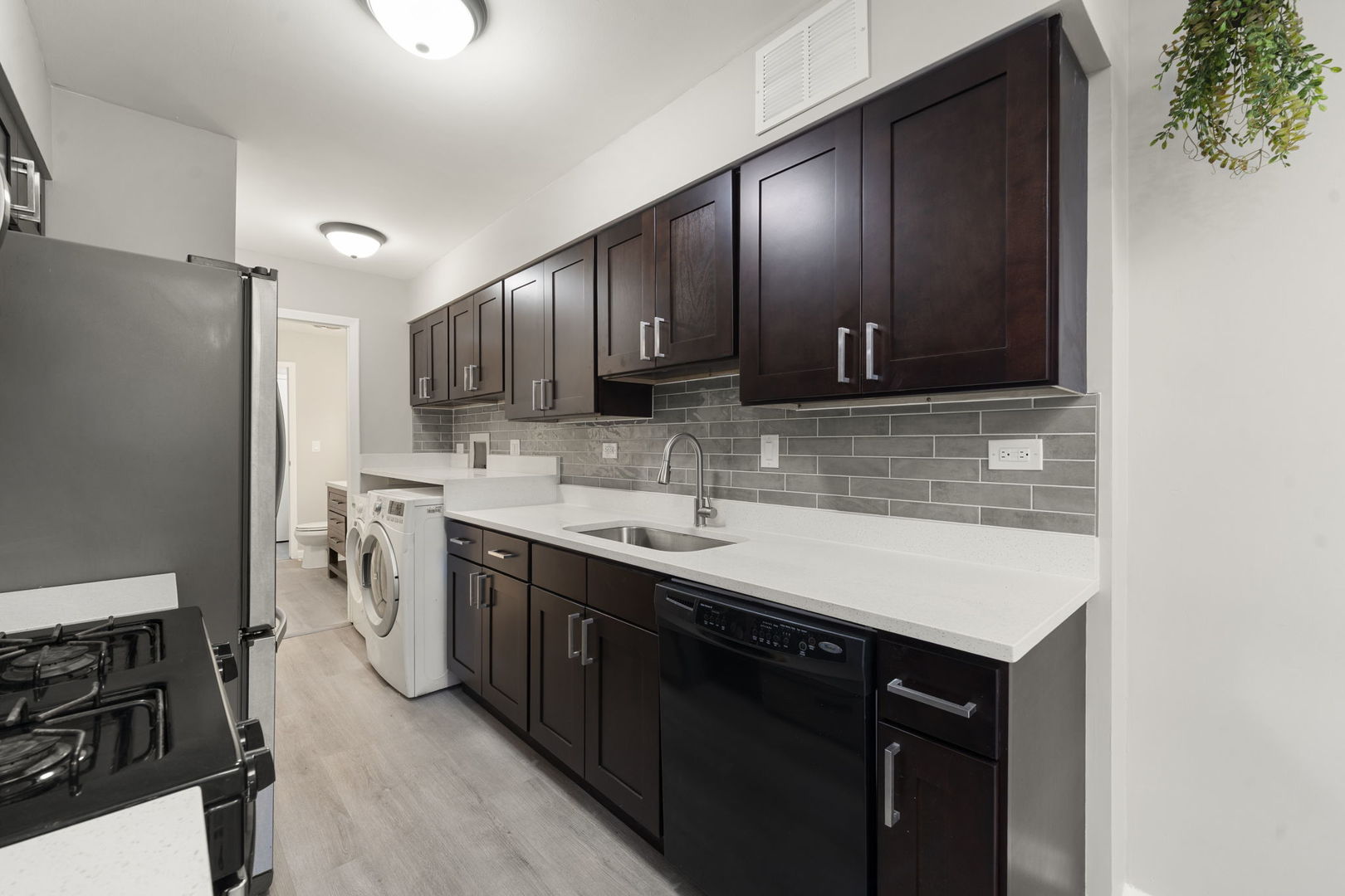 602 Bryn Mawr Court #602, Schaumburg, IL 60194