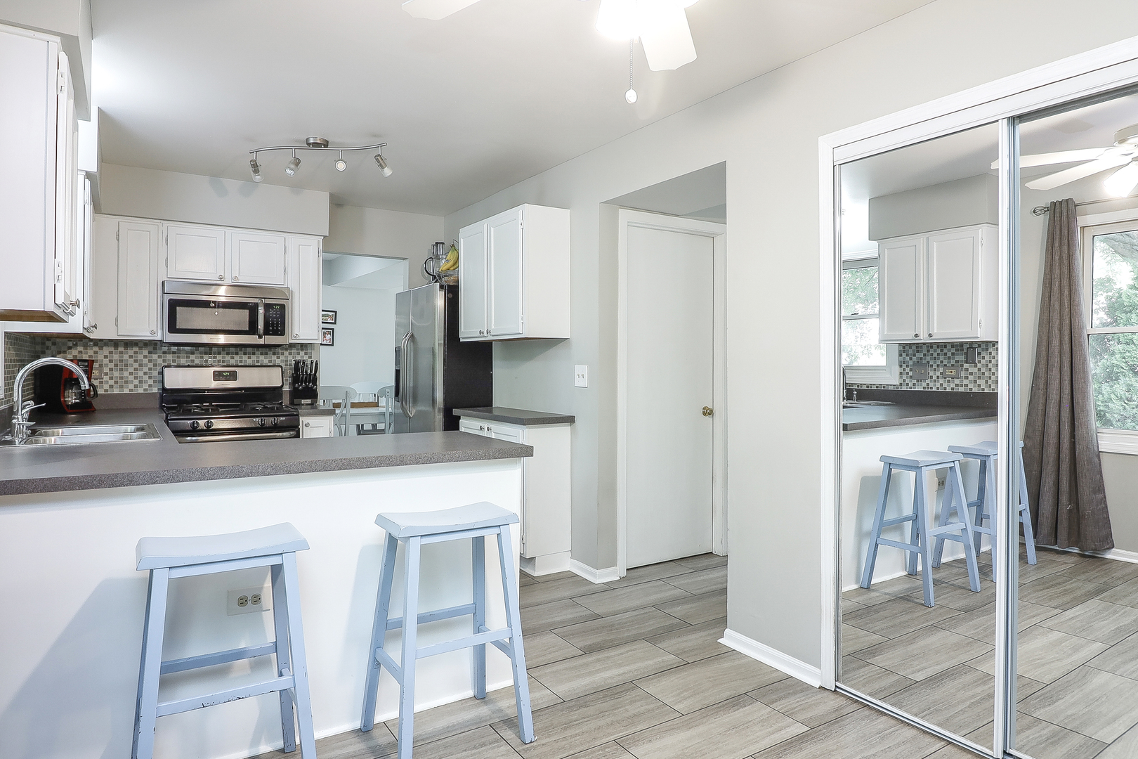 3 Hickory Oaks Court, Bolingbrook, IL 60490