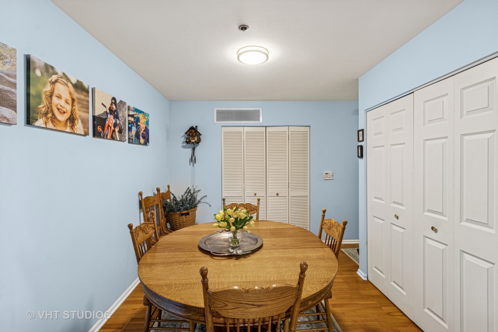 390 W Mahogany Court #606, Palatine, IL 60067