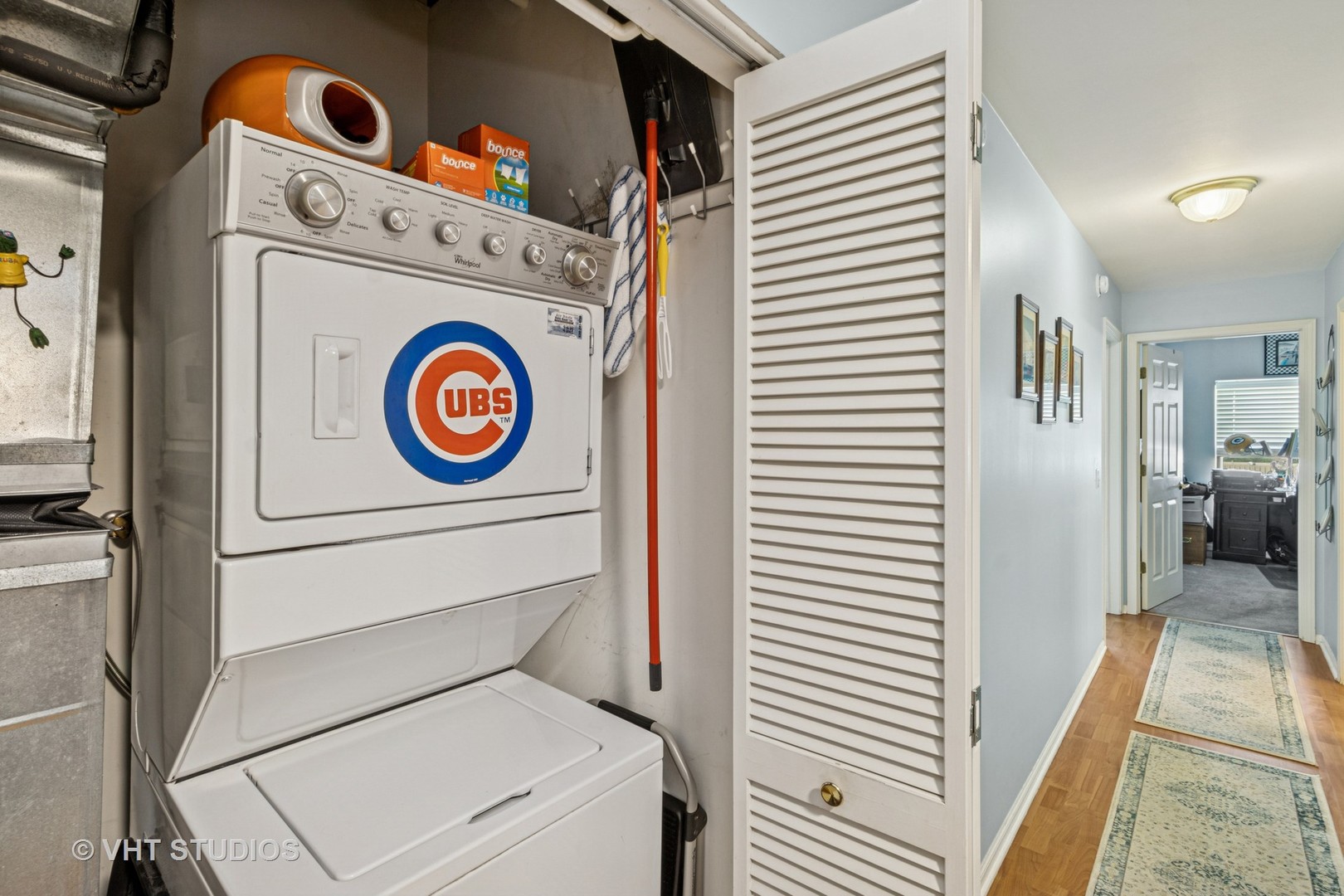 390 W Mahogany Court #606, Palatine, IL 60067