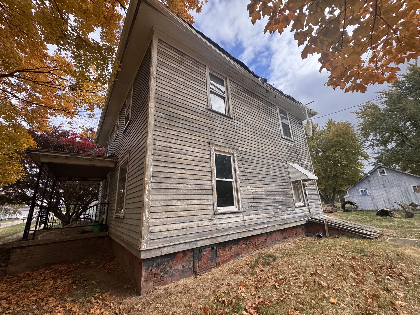 309 W Commercial Street, Neponset, IL 61345