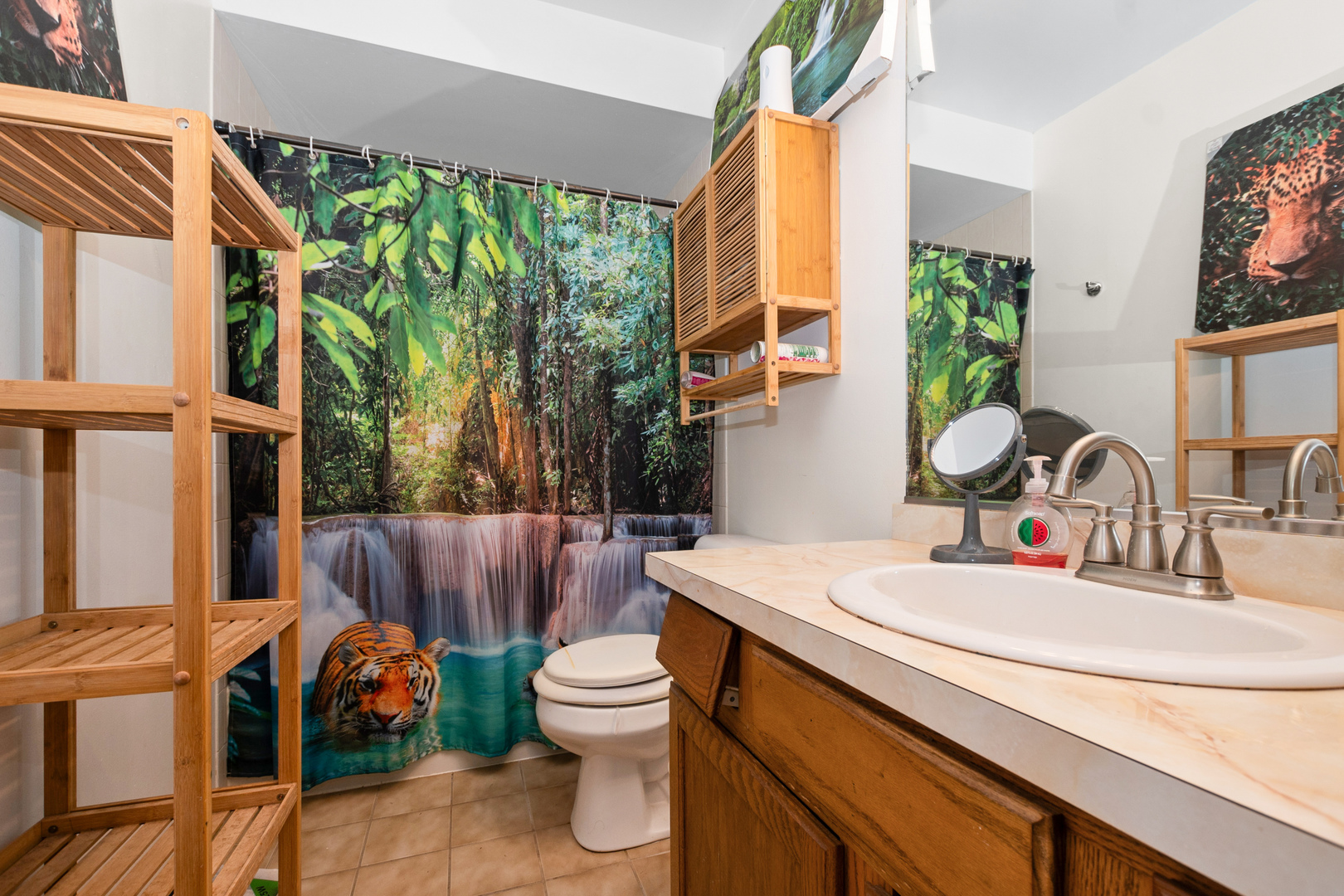 928 E 153rd Street, Phoenix, IL 60426