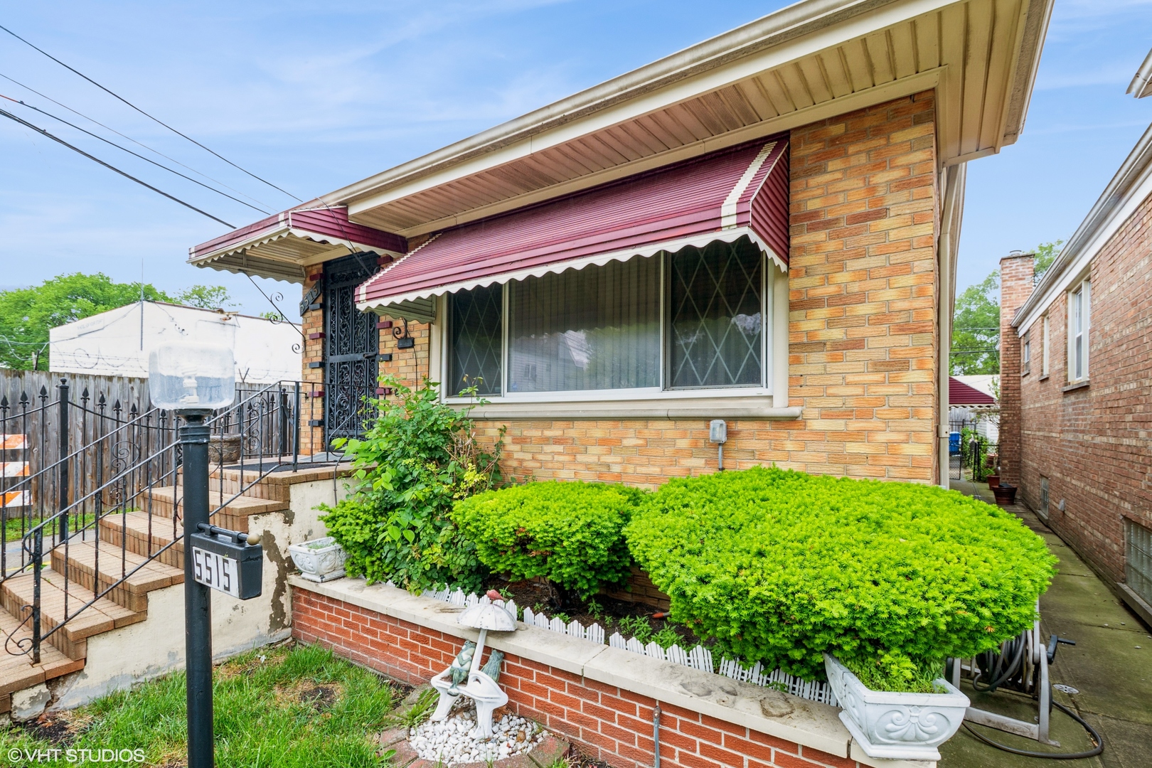 5515 S Oakley Avenue, Chicago, IL 60636