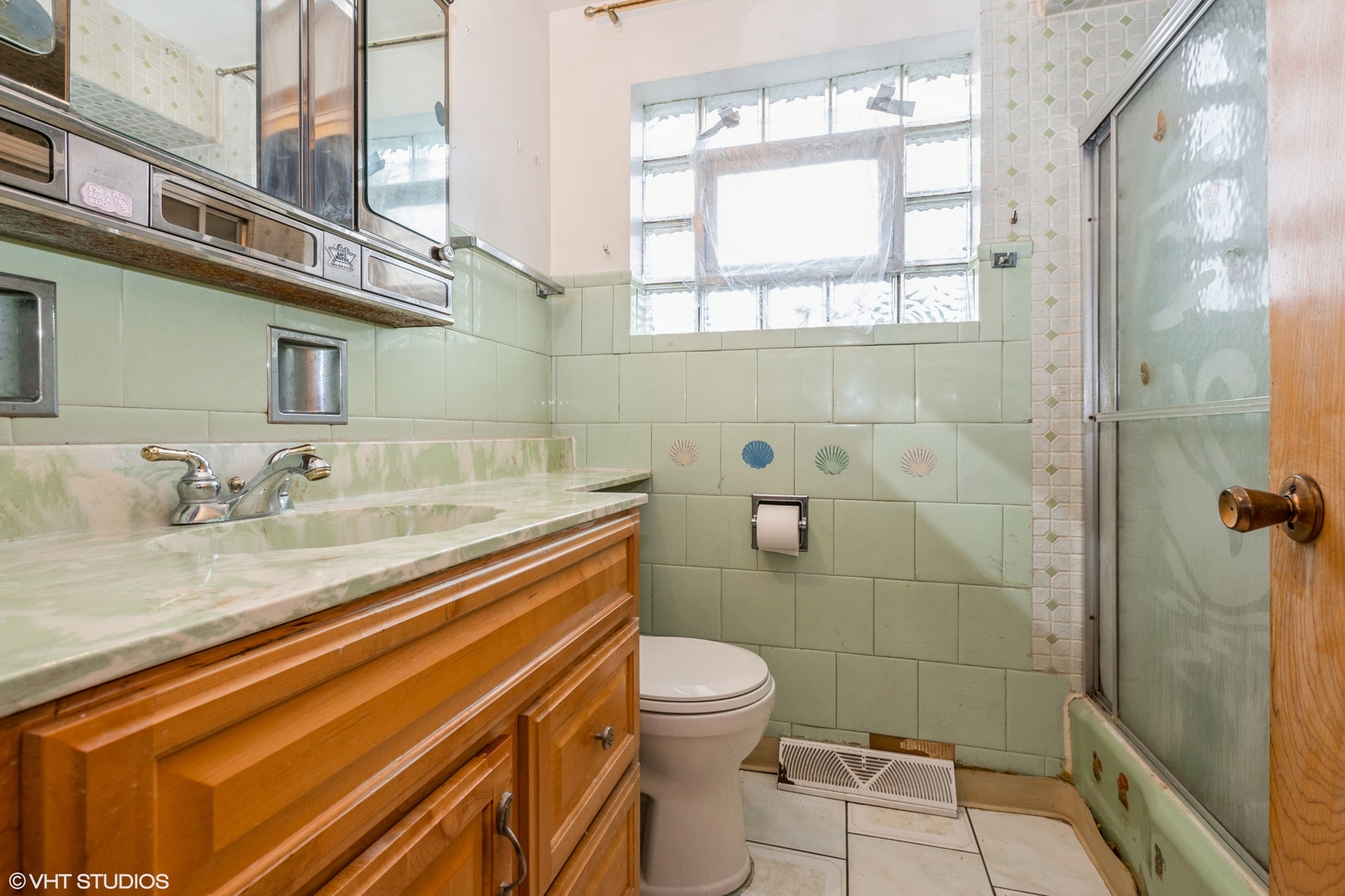 5515 S Oakley Avenue, Chicago, IL 60636