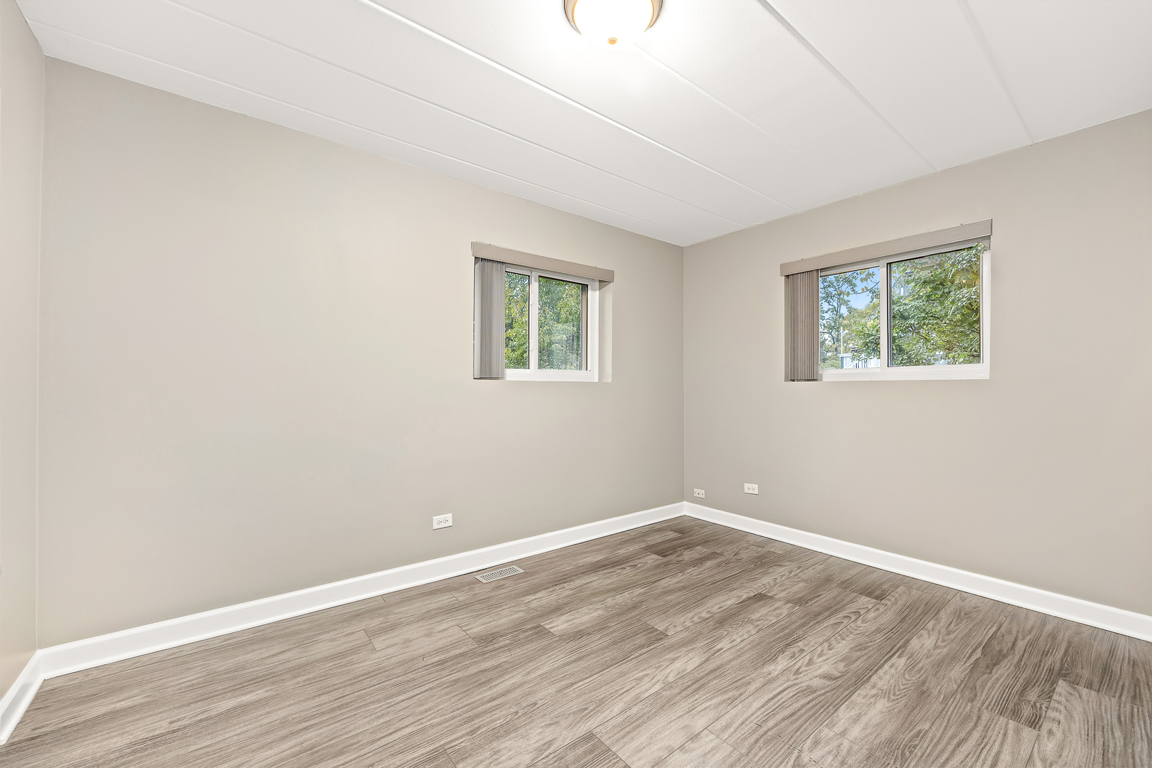 332 Maple Avenue #1, Downers Grove, IL 60515