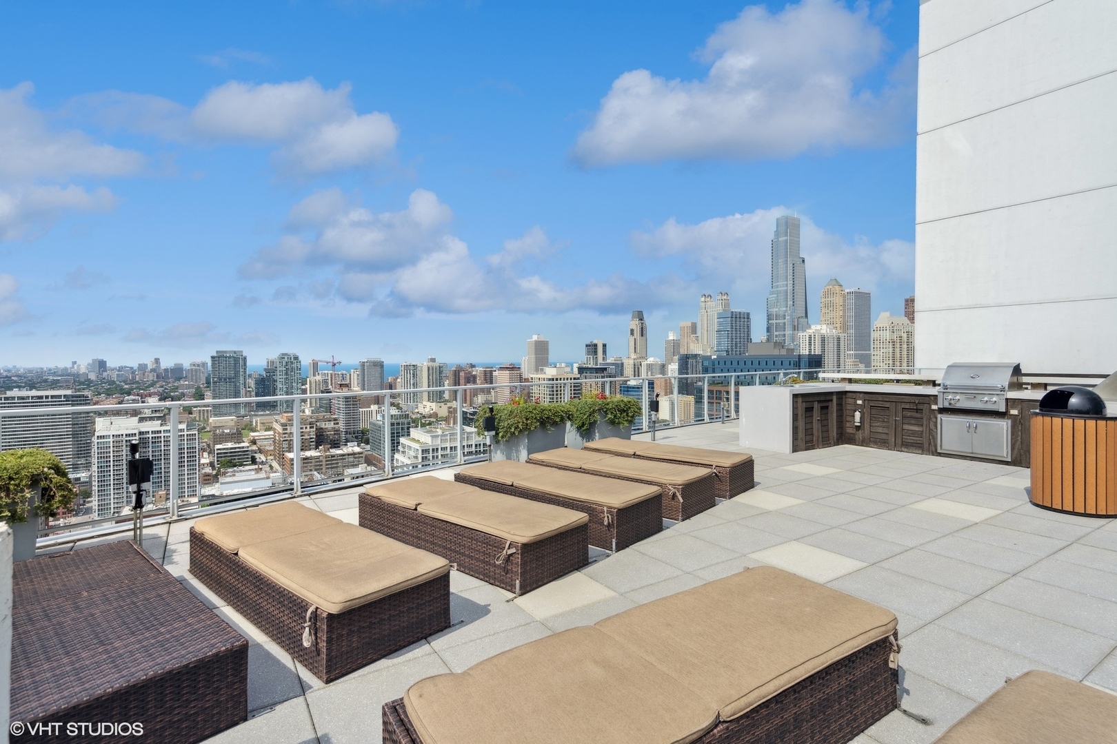 303 W OHIO Street #3206, Chicago, IL 60654