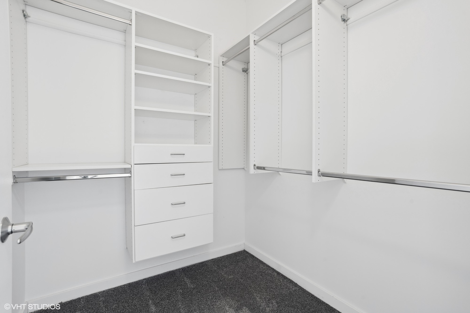 303 W OHIO Street #3206, Chicago, IL 60654