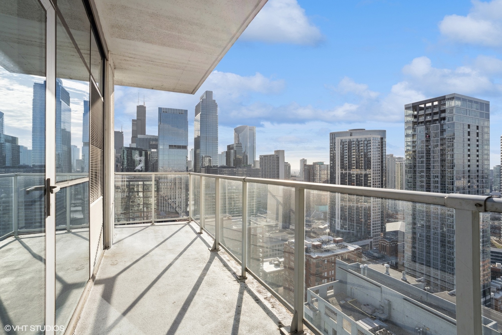 303 W OHIO Street #3206, Chicago, IL 60654