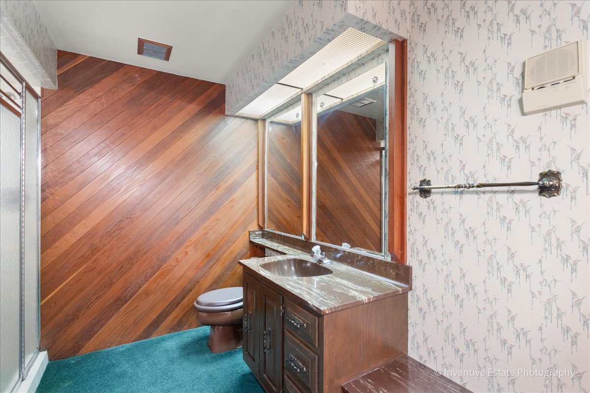 814 S Saylor Avenue, Elmhurst, IL 60126