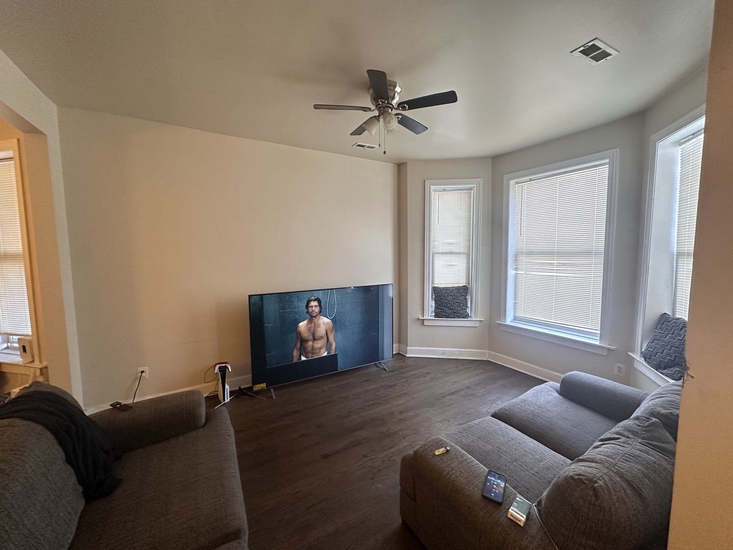 1613 S CENTRAL PARK Avenue, Chicago, IL 60623