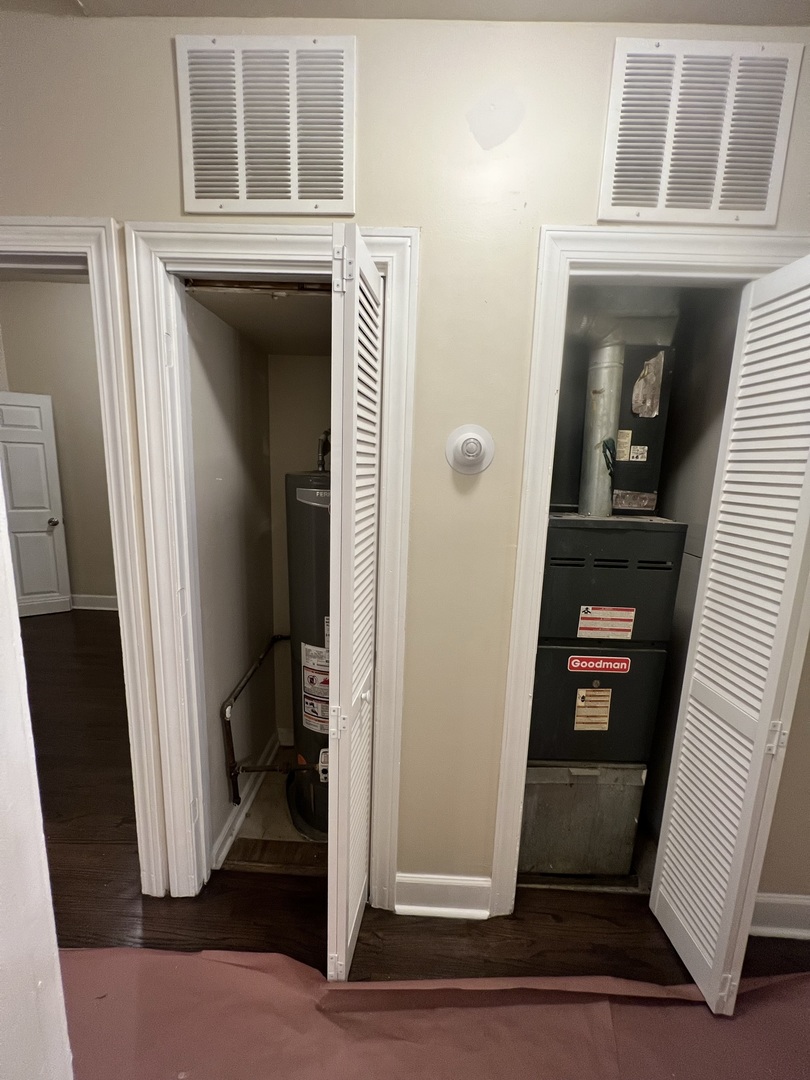 1613 S CENTRAL PARK Avenue, Chicago, IL 60623