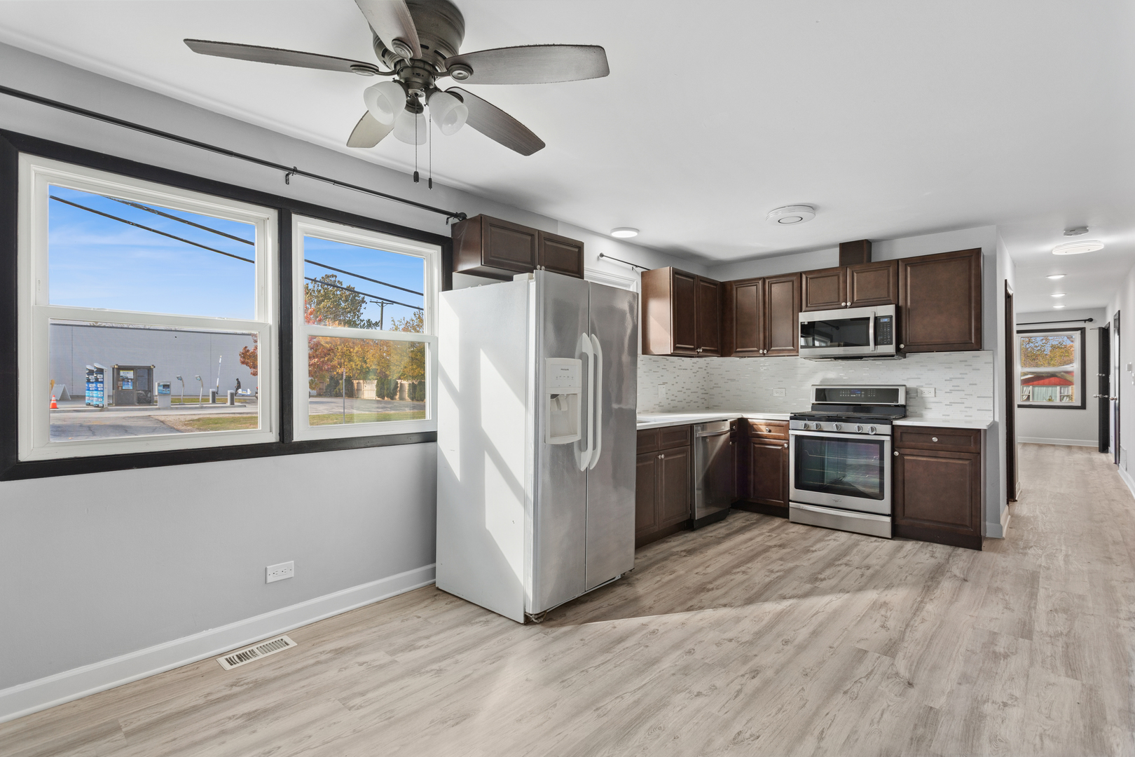 55 W ANN Street #B, Lombard, IL 60148