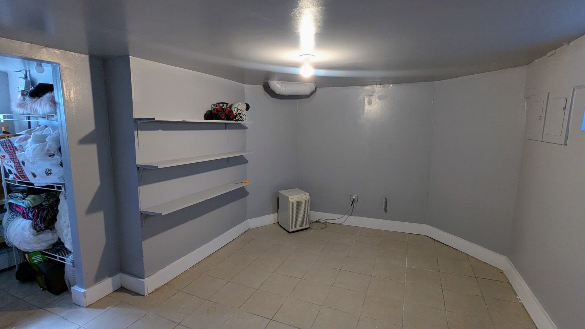 23 N JACKSON Street, Waukegan, IL 60085