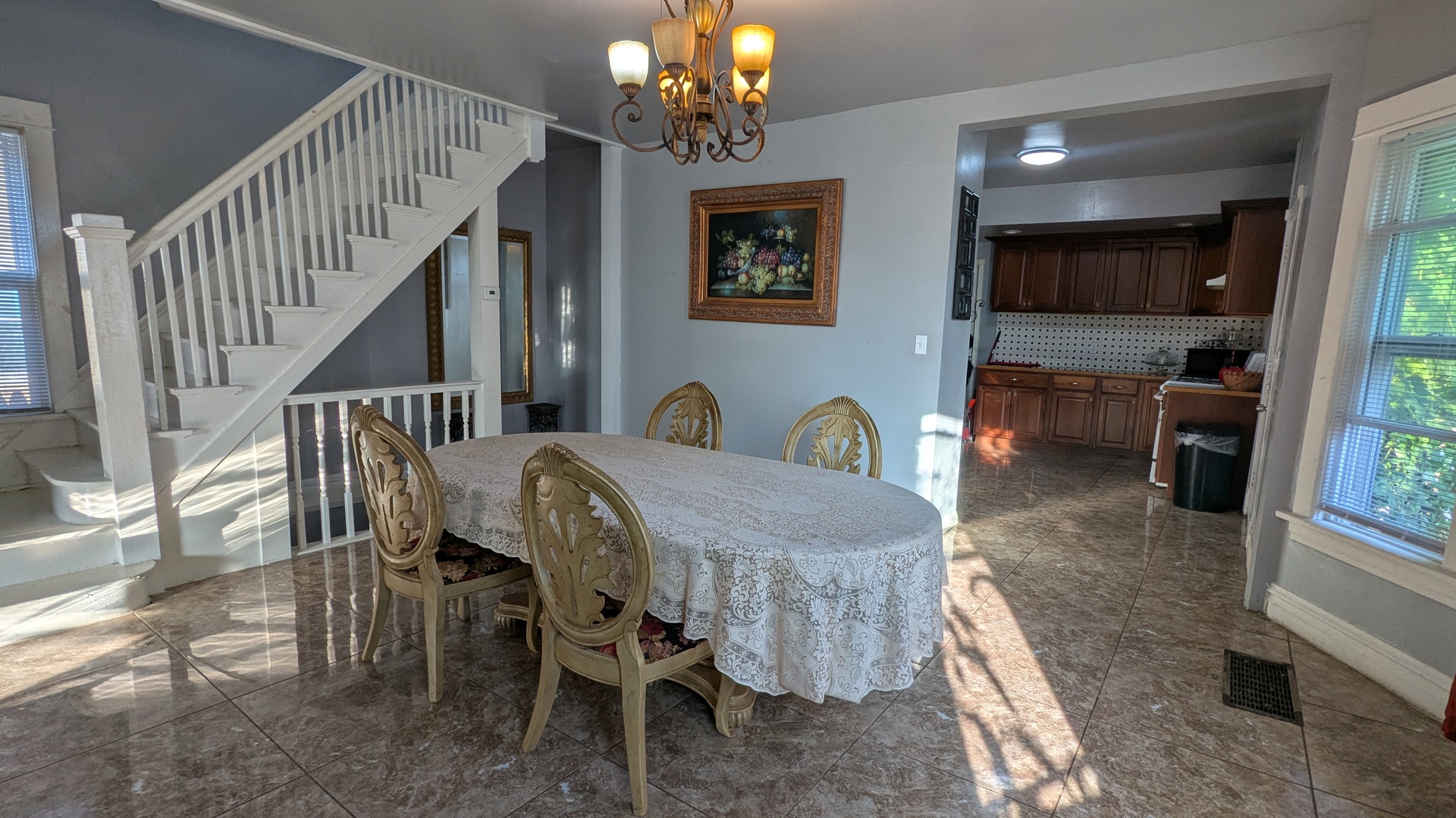 23 N JACKSON Street, Waukegan, IL 60085