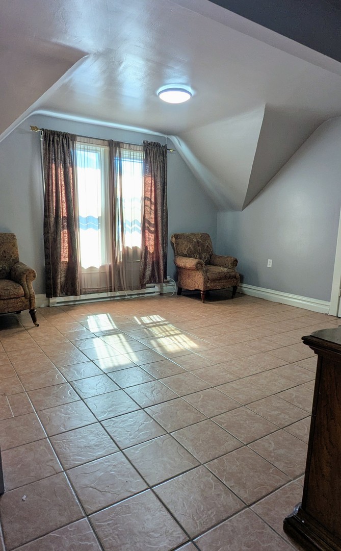 23 N JACKSON Street, Waukegan, IL 60085