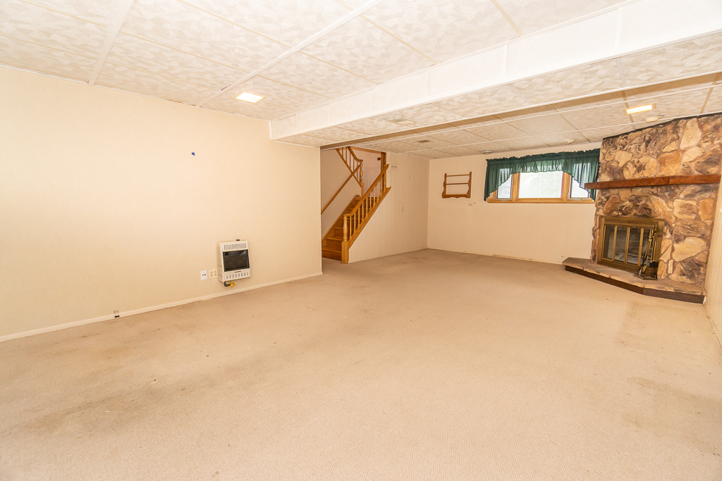 1908 Capri Lane, Schaumburg, IL 60193