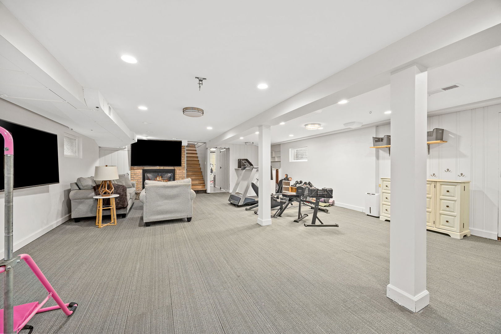 4637 Oakwood Avenue, Downers Grove, IL 60515