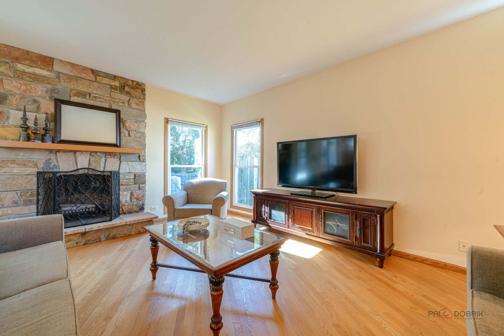 126 S Fiore Parkway, Vernon Hills, IL 60061