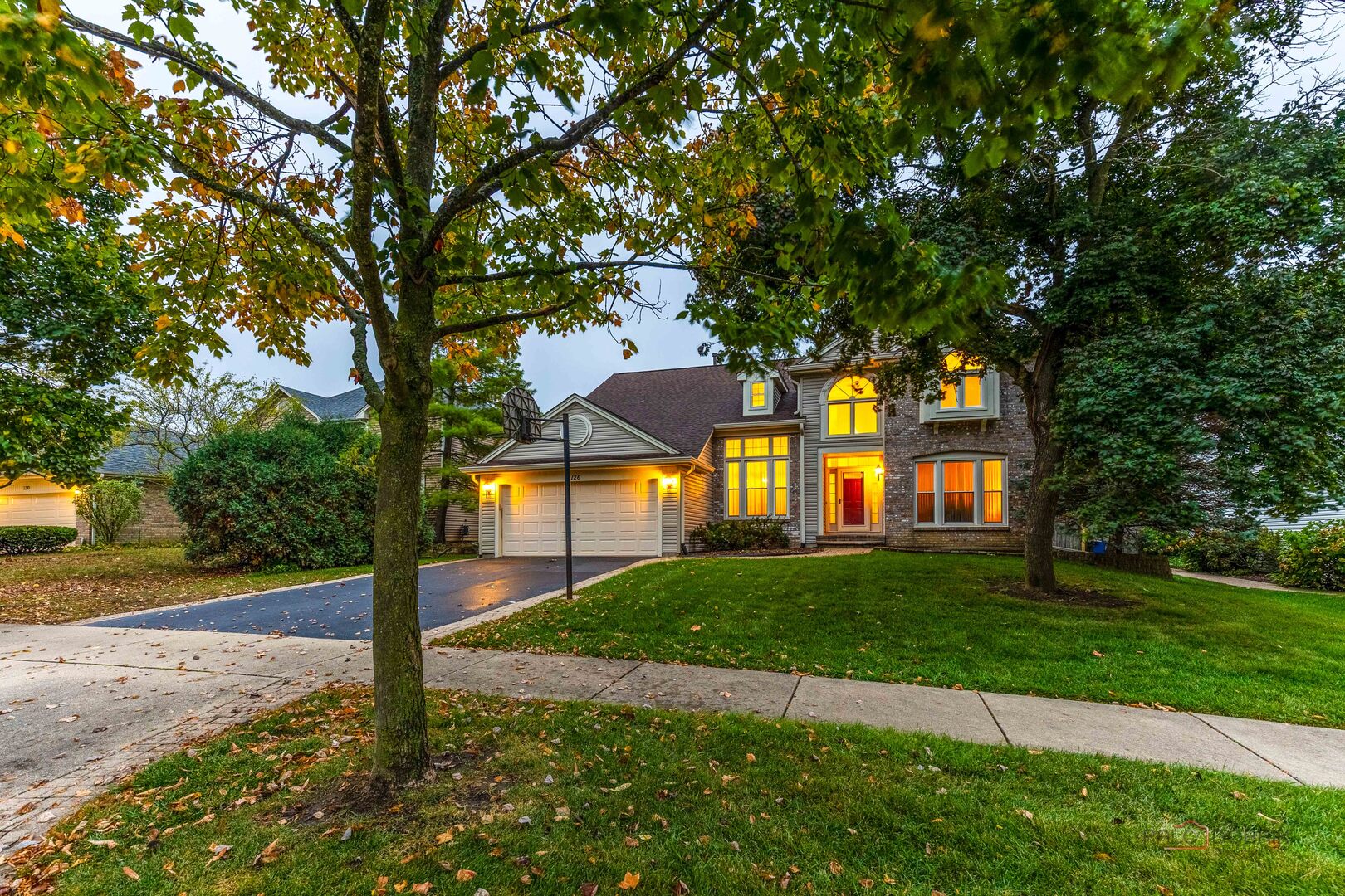 126 S Fiore Parkway, Vernon Hills, IL 60061