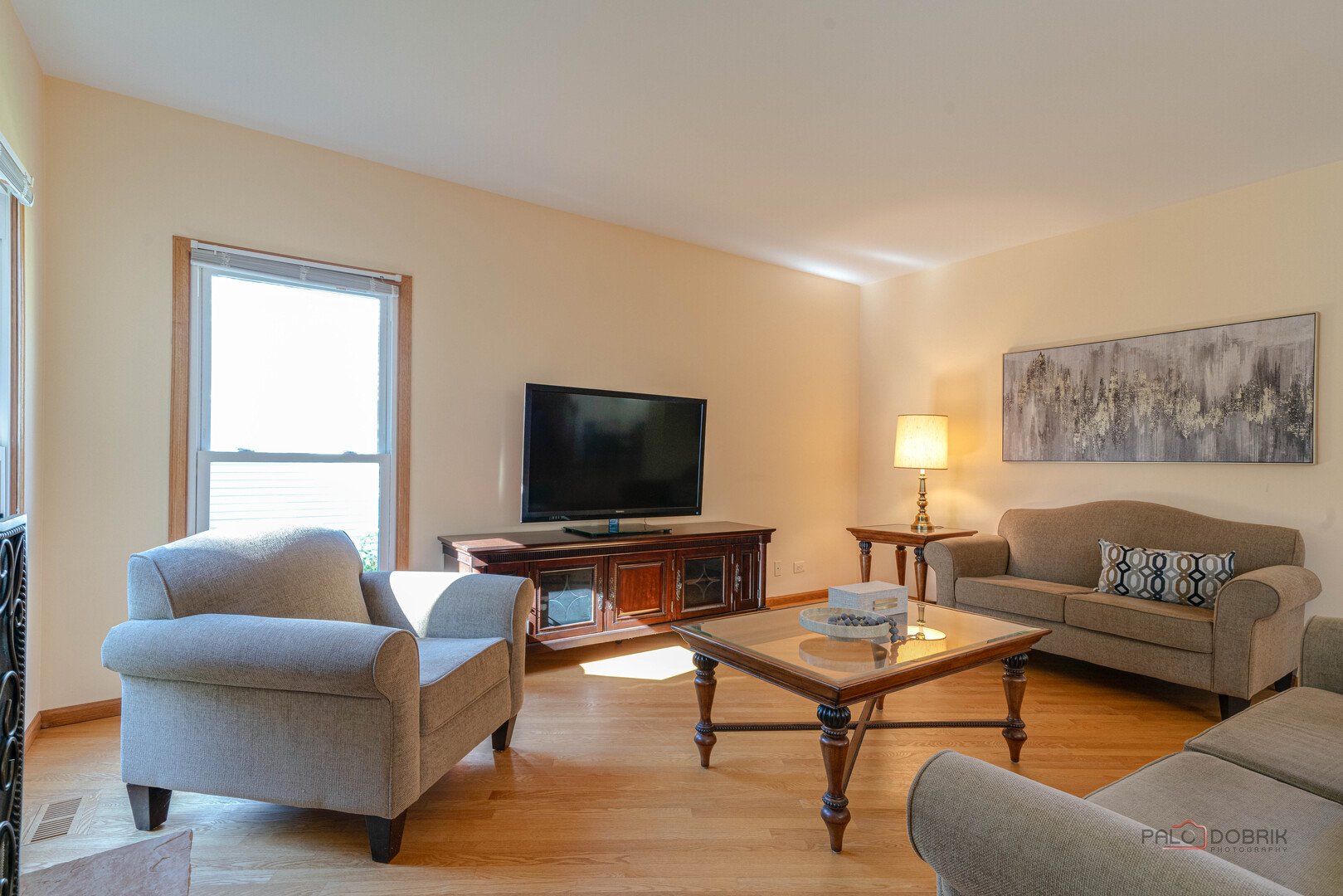 126 S Fiore Parkway, Vernon Hills, IL 60061