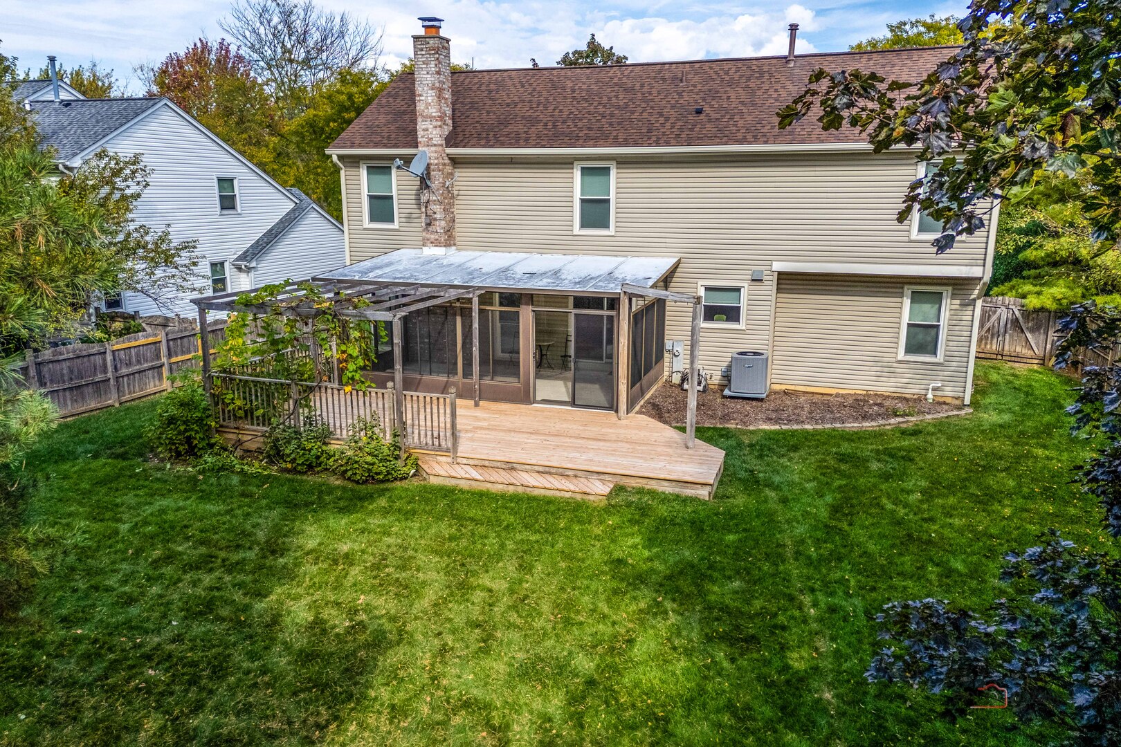 126 S Fiore Parkway, Vernon Hills, IL 60061