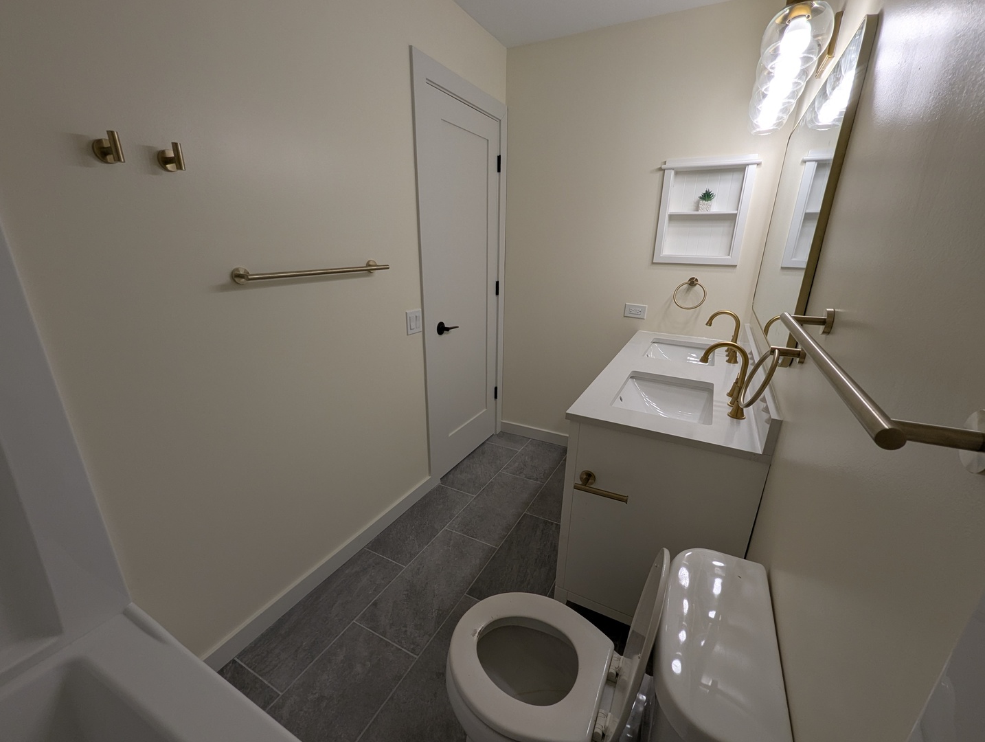 444 Arboretum Drive, Lombard, IL 60148