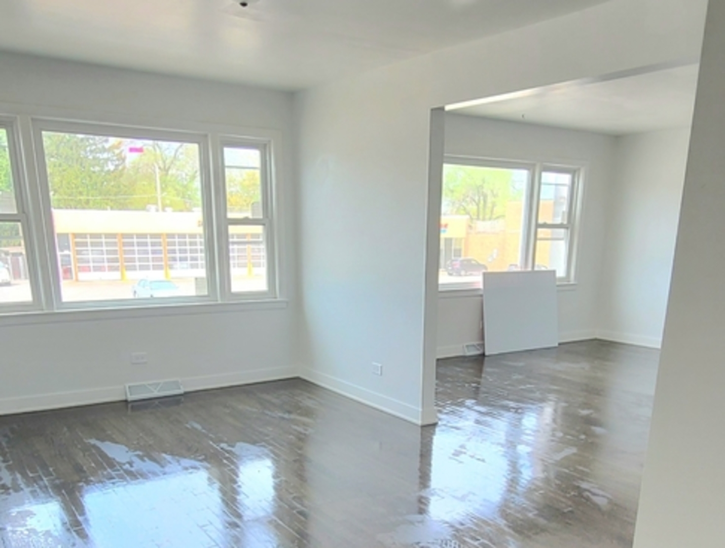 14751 PULASKI Road, Midlothian, IL 60445