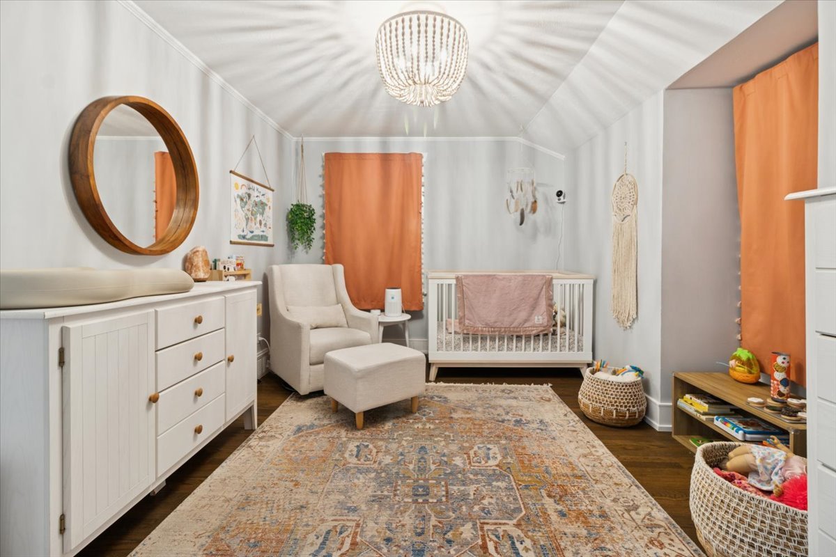 746 N Pine Avenue, Arlington Heights, IL 60004