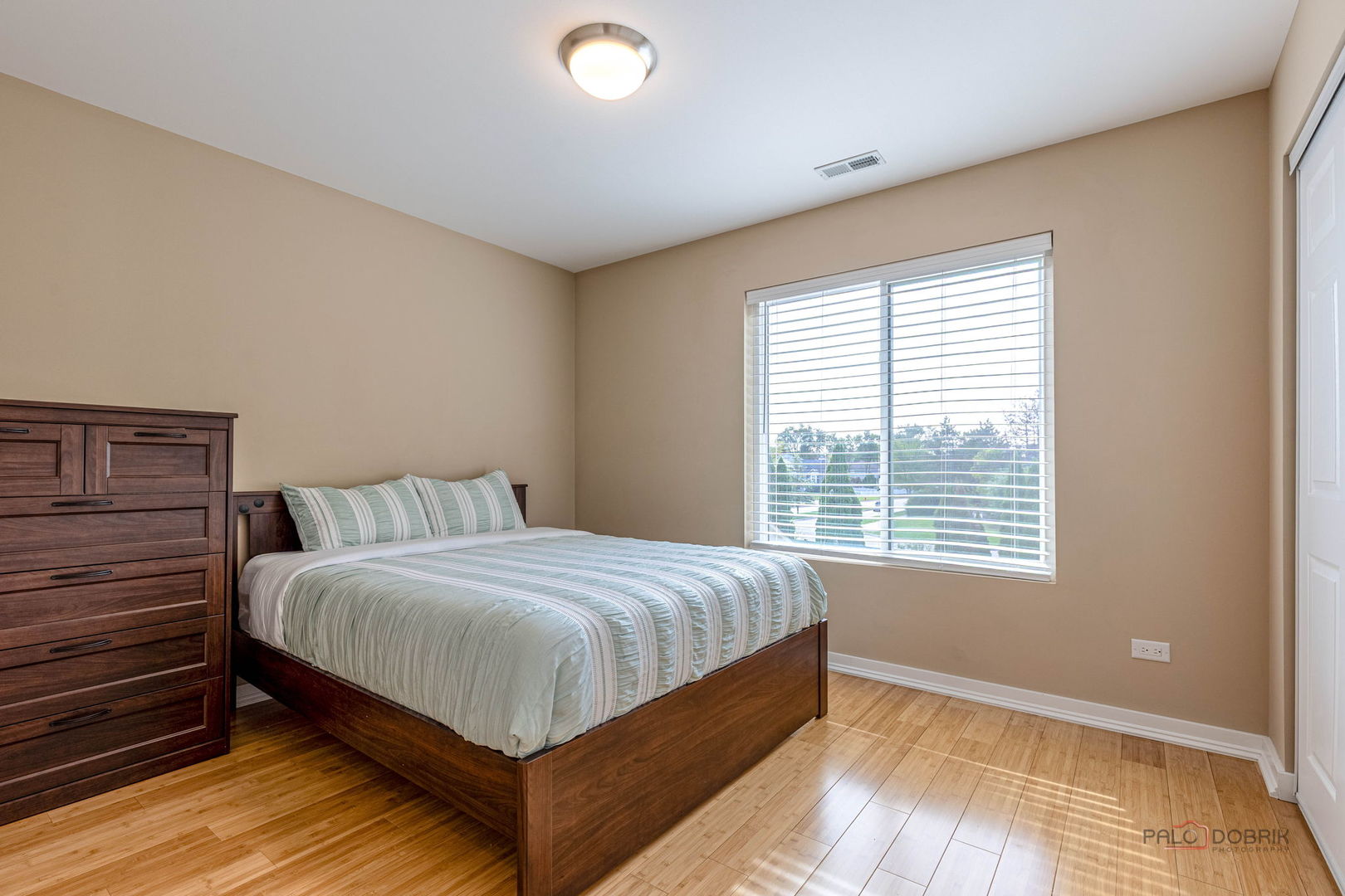 355 Woodhill Lane, Lake Villa, IL 60046