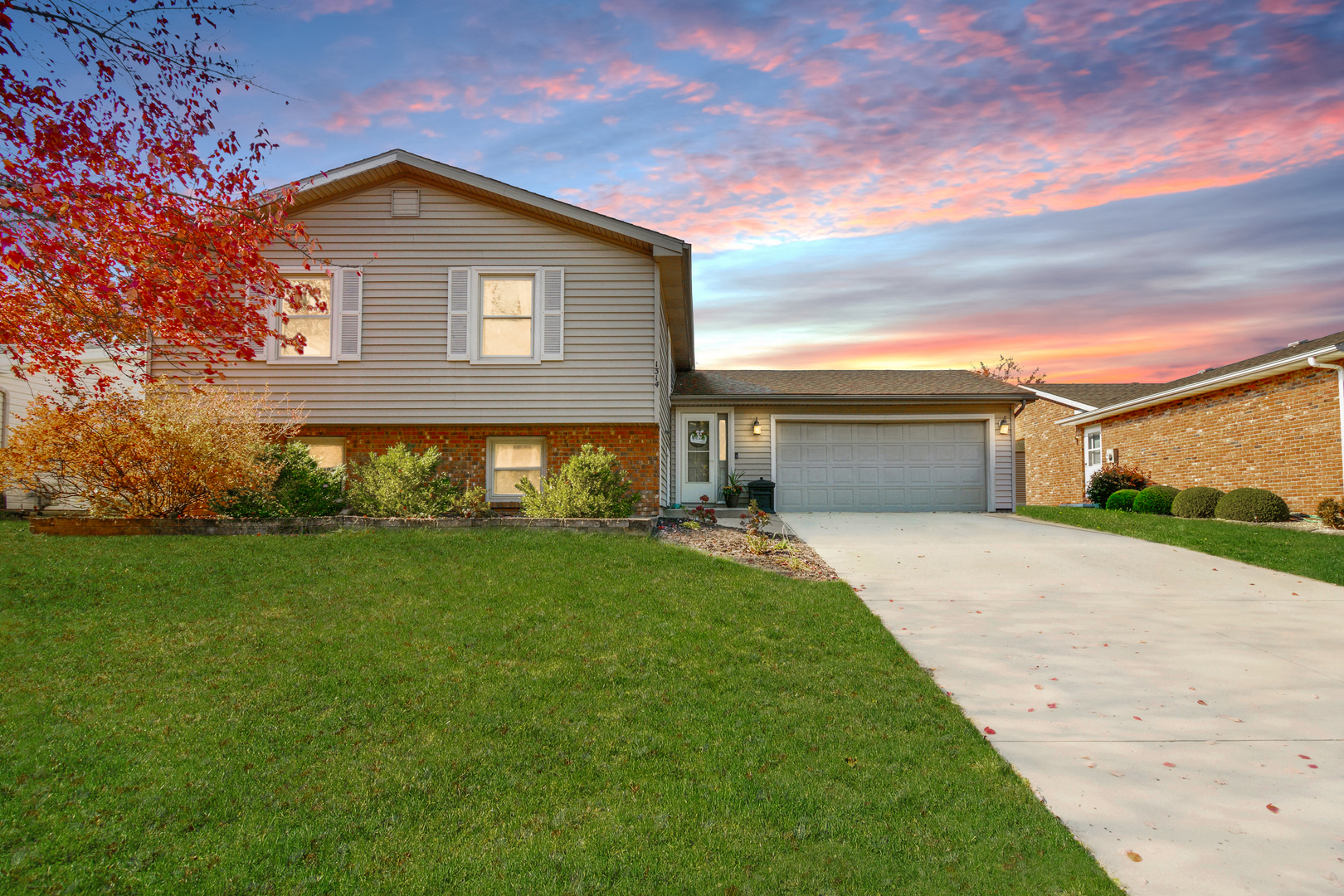 1314 Nicki Drive, Bloomington, IL 61704