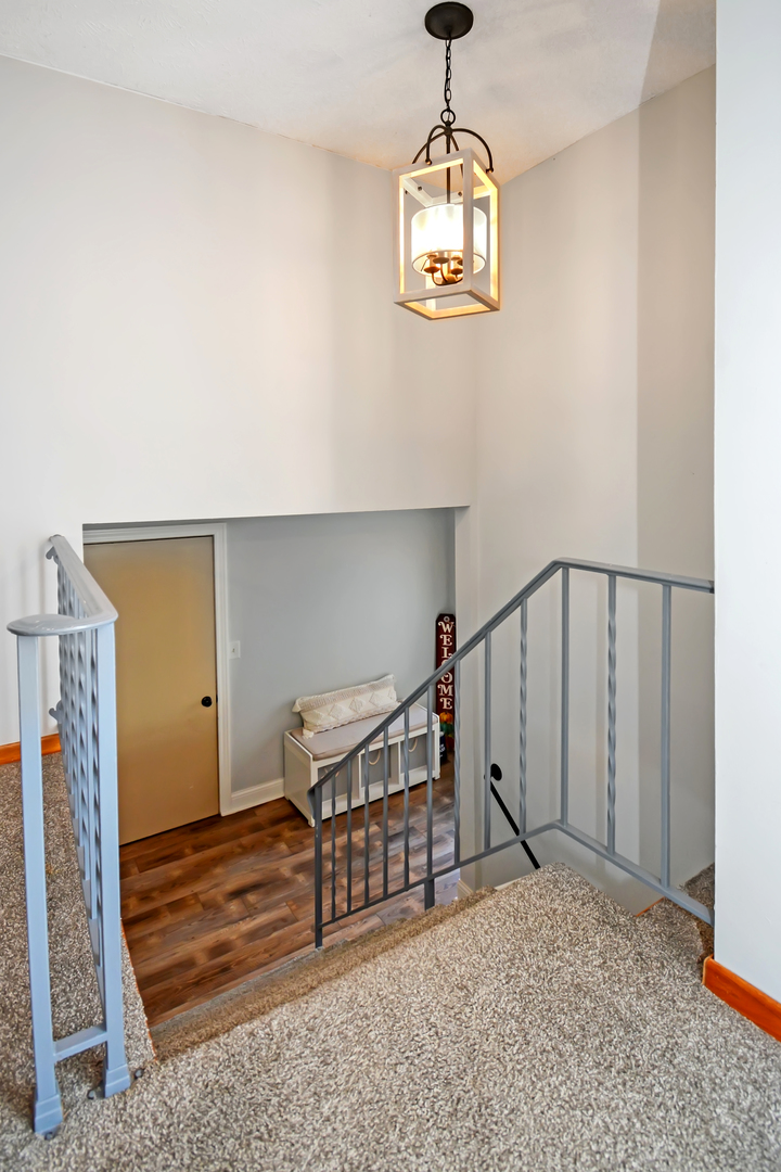 1314 Nicki Drive, Bloomington, IL 61704