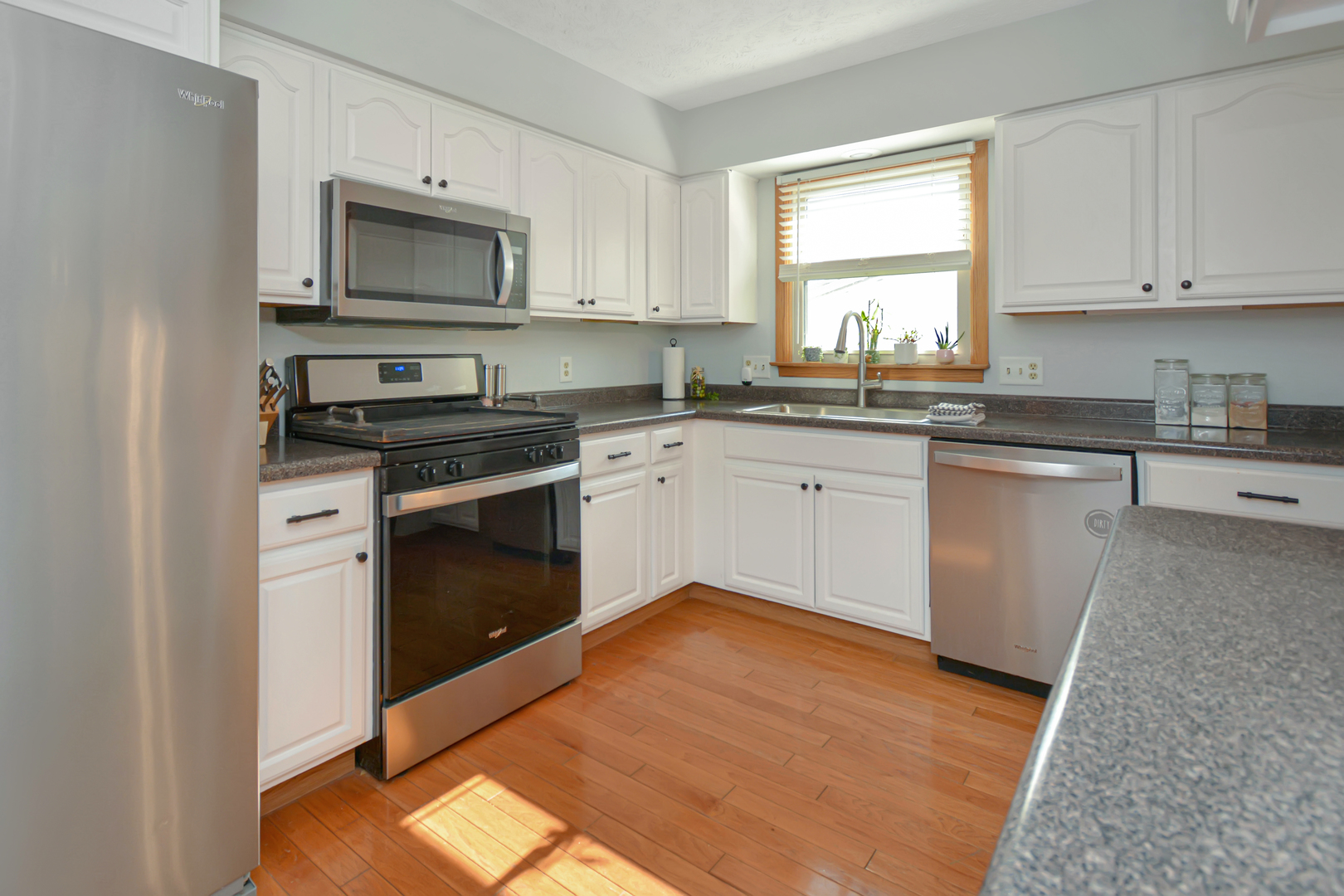 1314 Nicki Drive, Bloomington, IL 61704