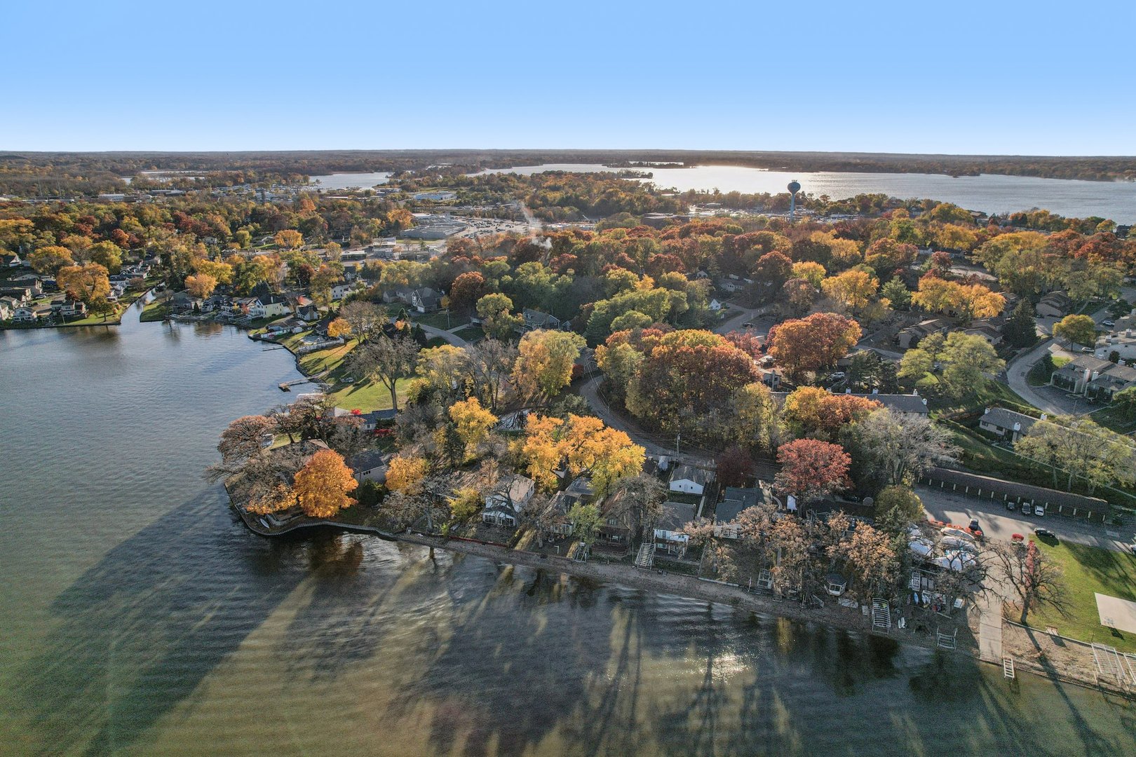 67 Cora Avenue, Fox Lake, IL 60020