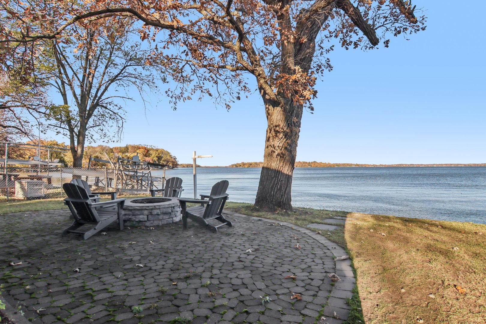 67 Cora Avenue, Fox Lake, IL 60020