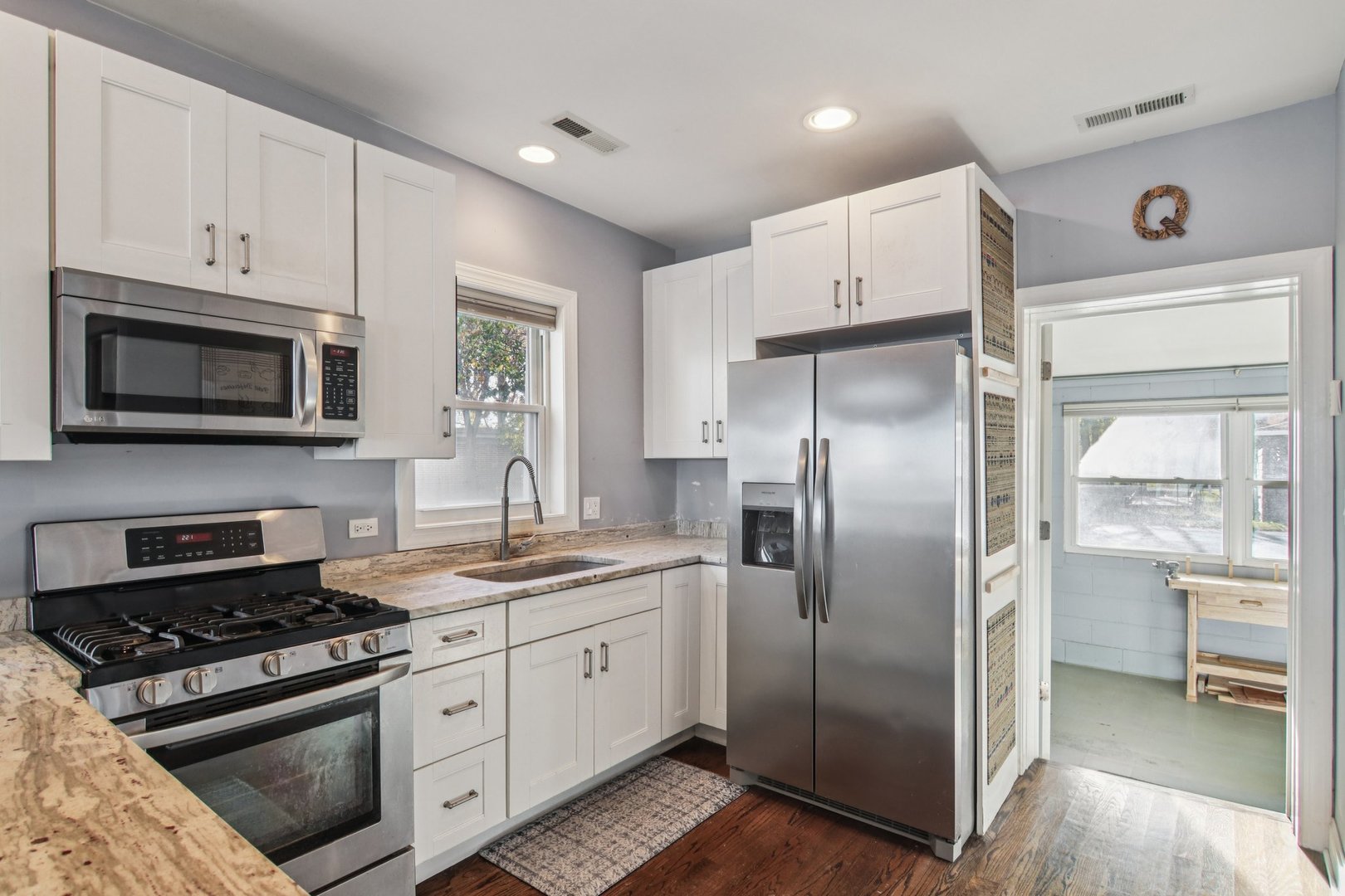 67 Cora Avenue, Fox Lake, IL 60020