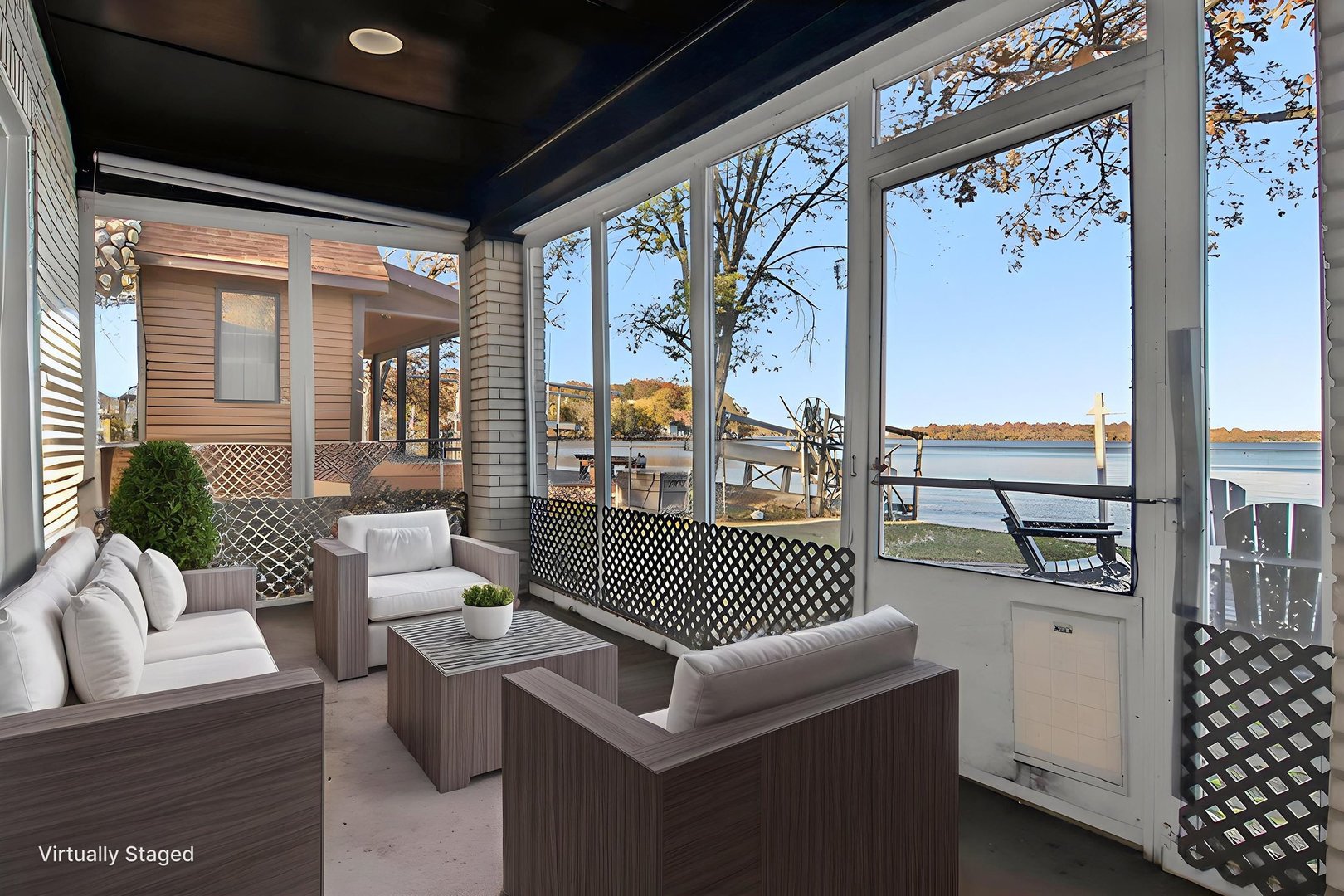 67 Cora Avenue, Fox Lake, IL 60020