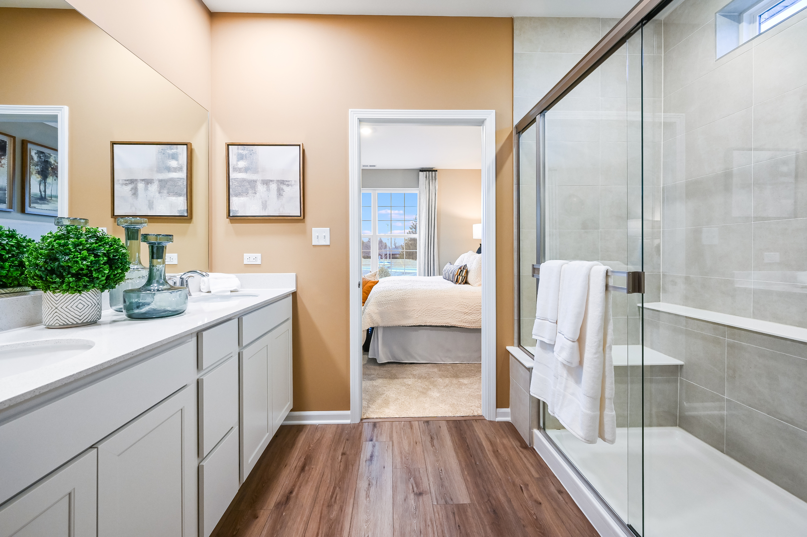 170 Christensen Street, Hinckley, IL 60520