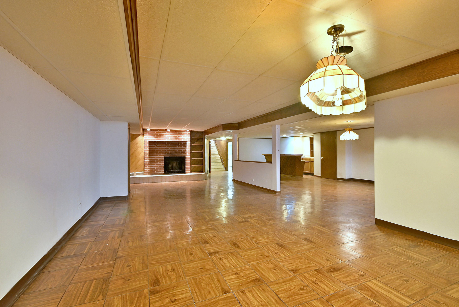 406 Hillcrest Drive, Prospect Heights, IL 60070