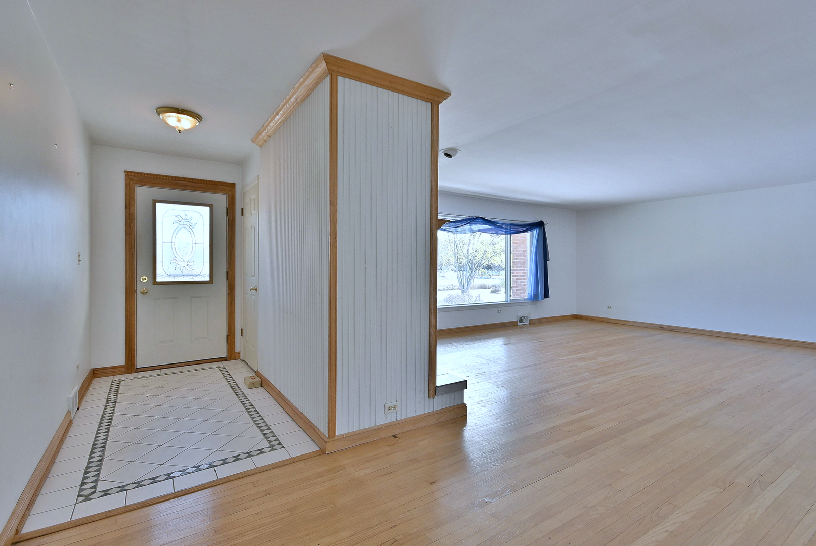 406 Hillcrest Drive, Prospect Heights, IL 60070