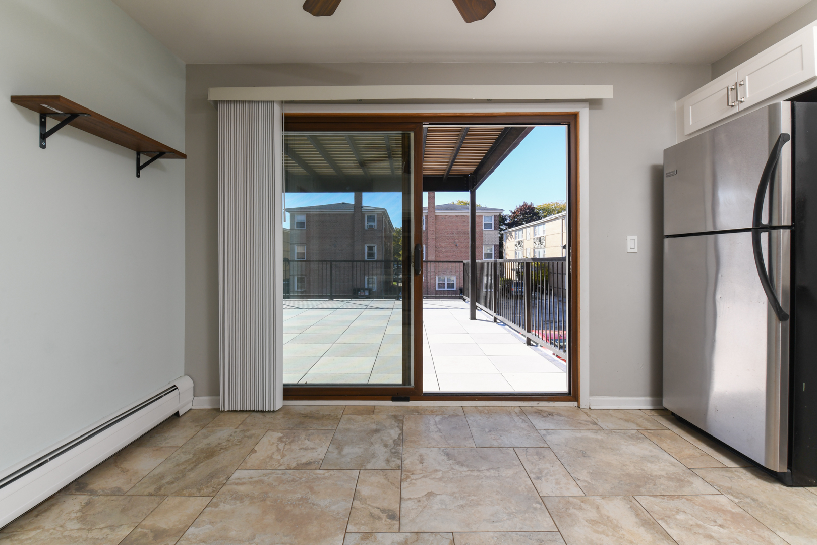 8629 W Summerdale Avenue #2, Chicago, IL 60656