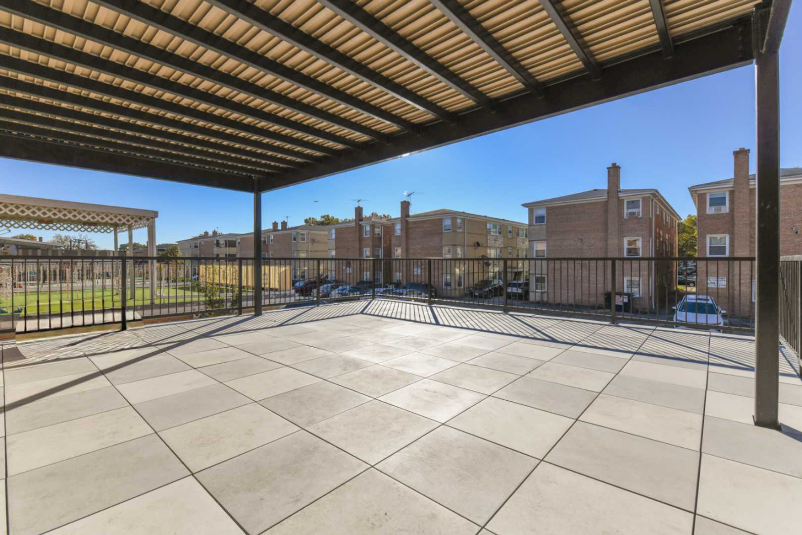 8629 W Summerdale Avenue #2, Chicago, IL 60656