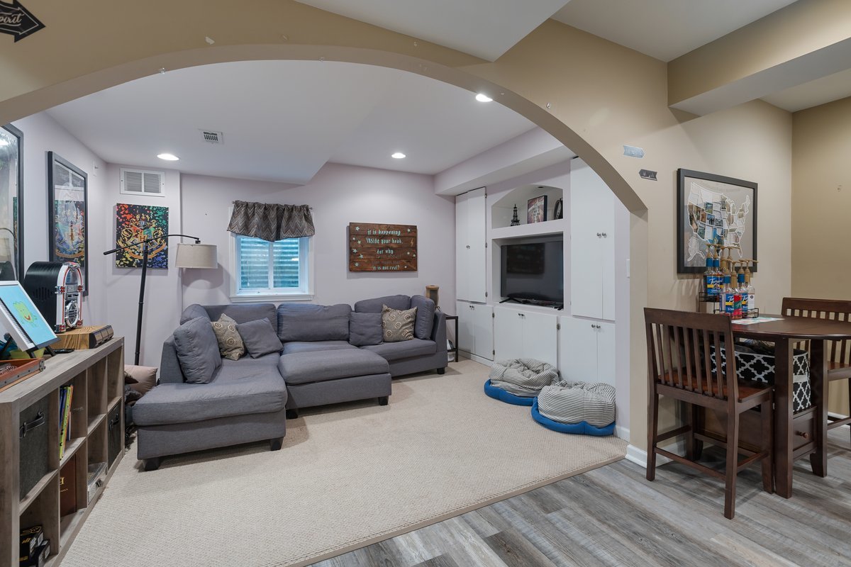 12717 Wexford Drive, Plainfield, IL 60585