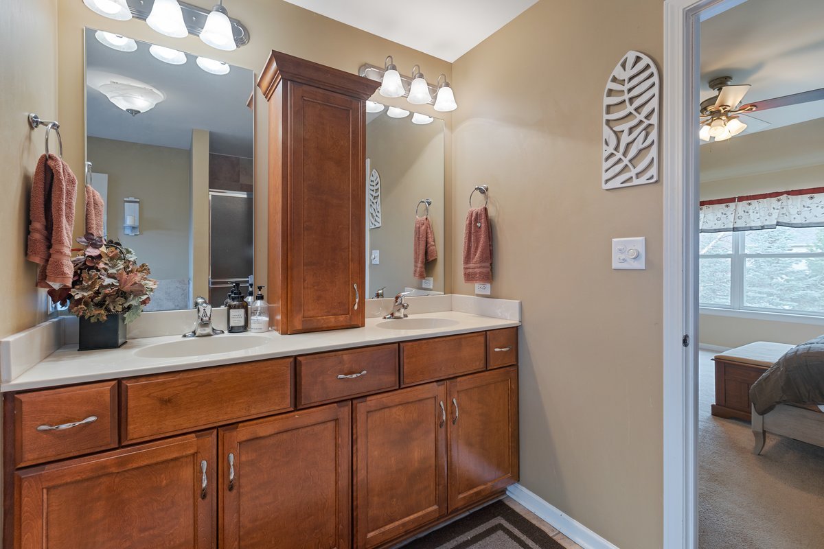 12717 Wexford Drive, Plainfield, IL 60585