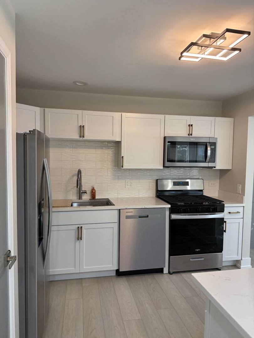 2403 Mallow Court #Z1, Schaumburg, IL 60194