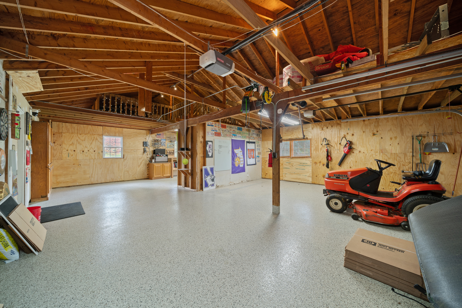 43W140 Campton Hills Road, Elburn, IL 60119