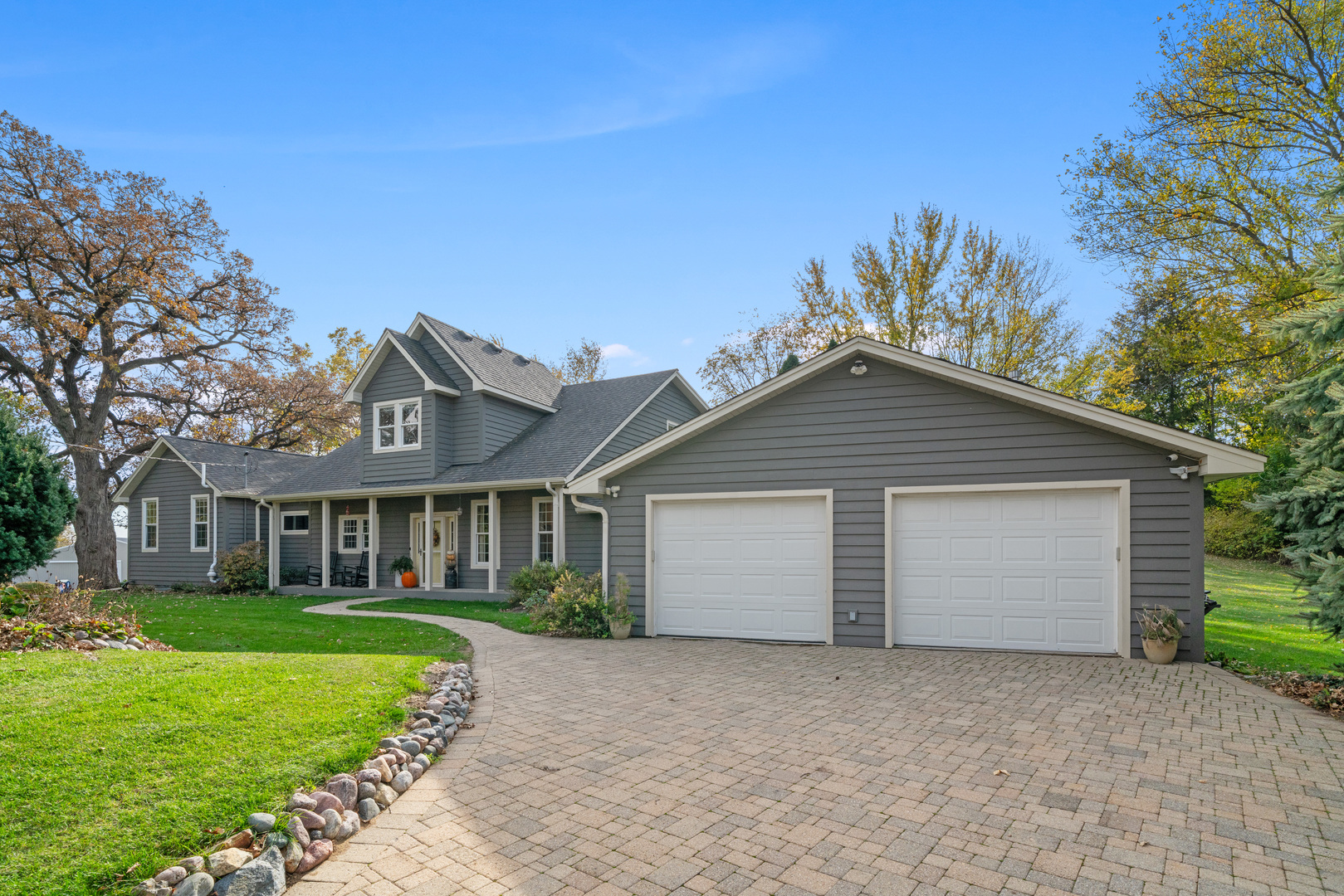 43W140 Campton Hills Road, Elburn, IL 60119
