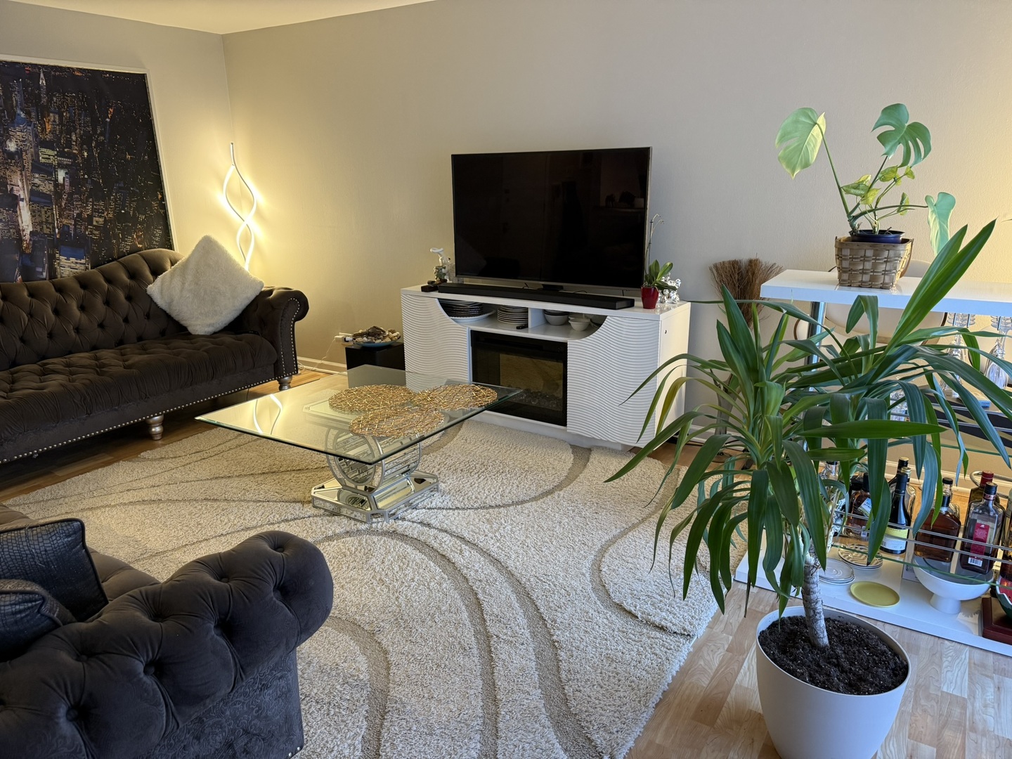 2208 Country Club Drive #2, Woodridge, IL 60517