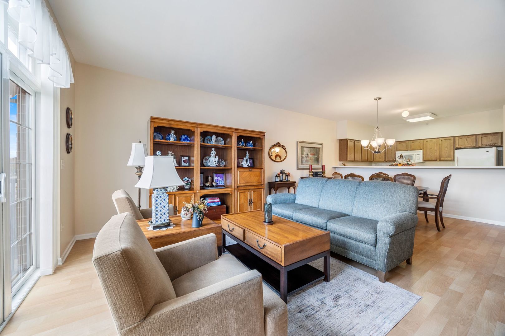 3400 Wellington Court #306, Rolling Meadows, IL 60008